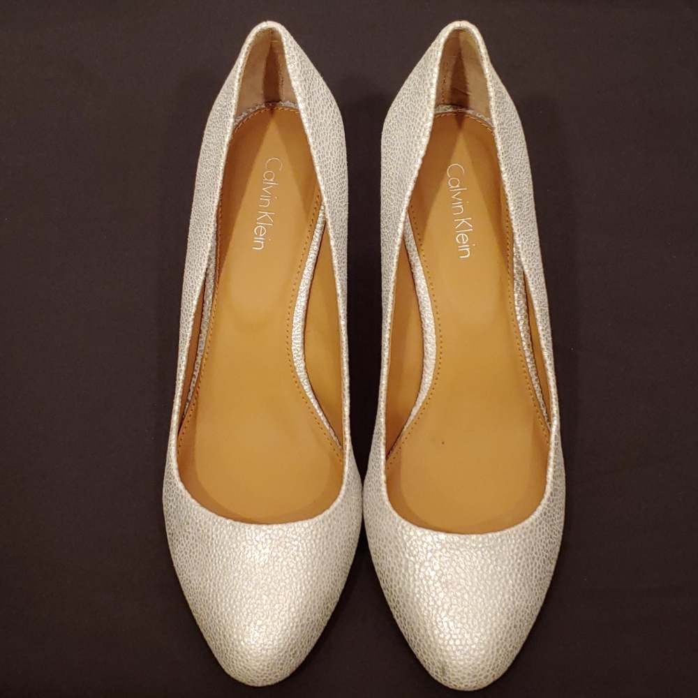 Calvin Klein Pumps